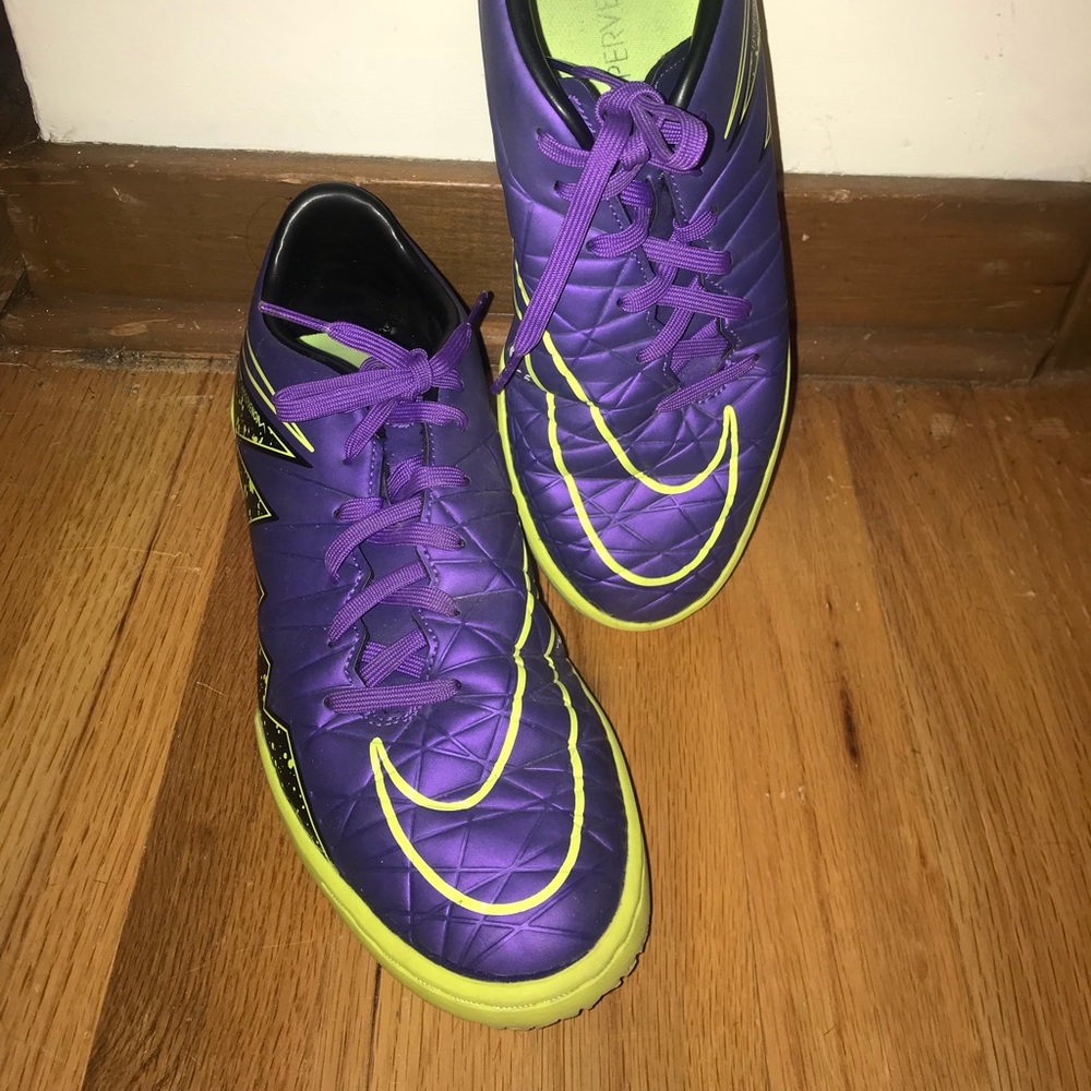 Nike hypervenom indoor soccer shoes - Picture 3 of 8